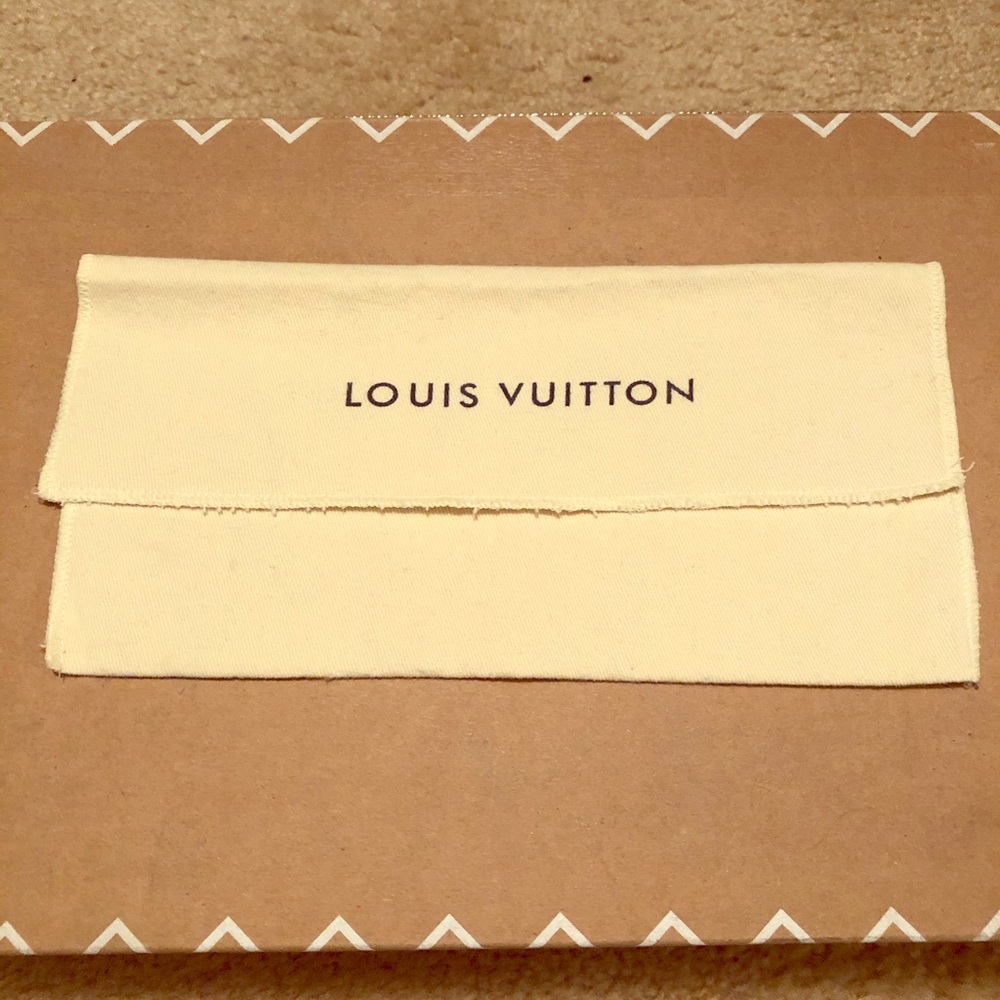 Louis Vuitton Dust bag